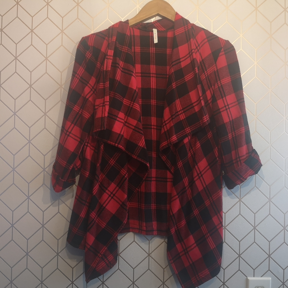 Plaid drape front shirt